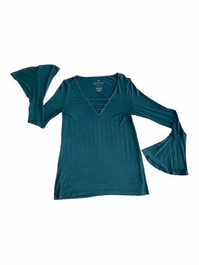 American Eagle Outfitters Soft & Sexy Top Women’s S Blue V-Neck Bell Sleeve AEO